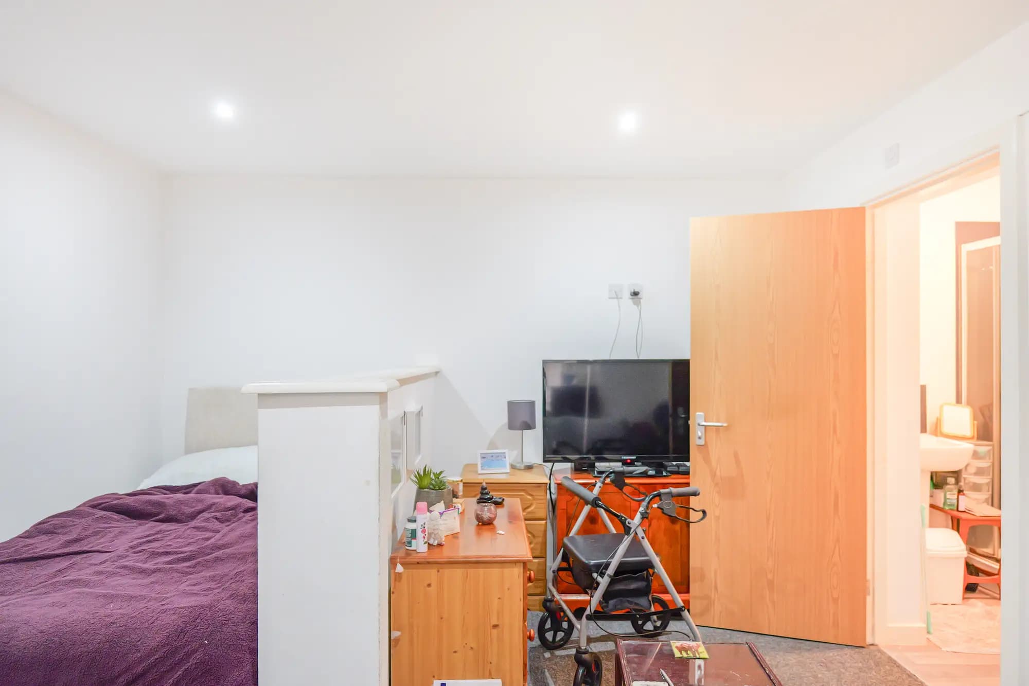 property photo 16 of 21