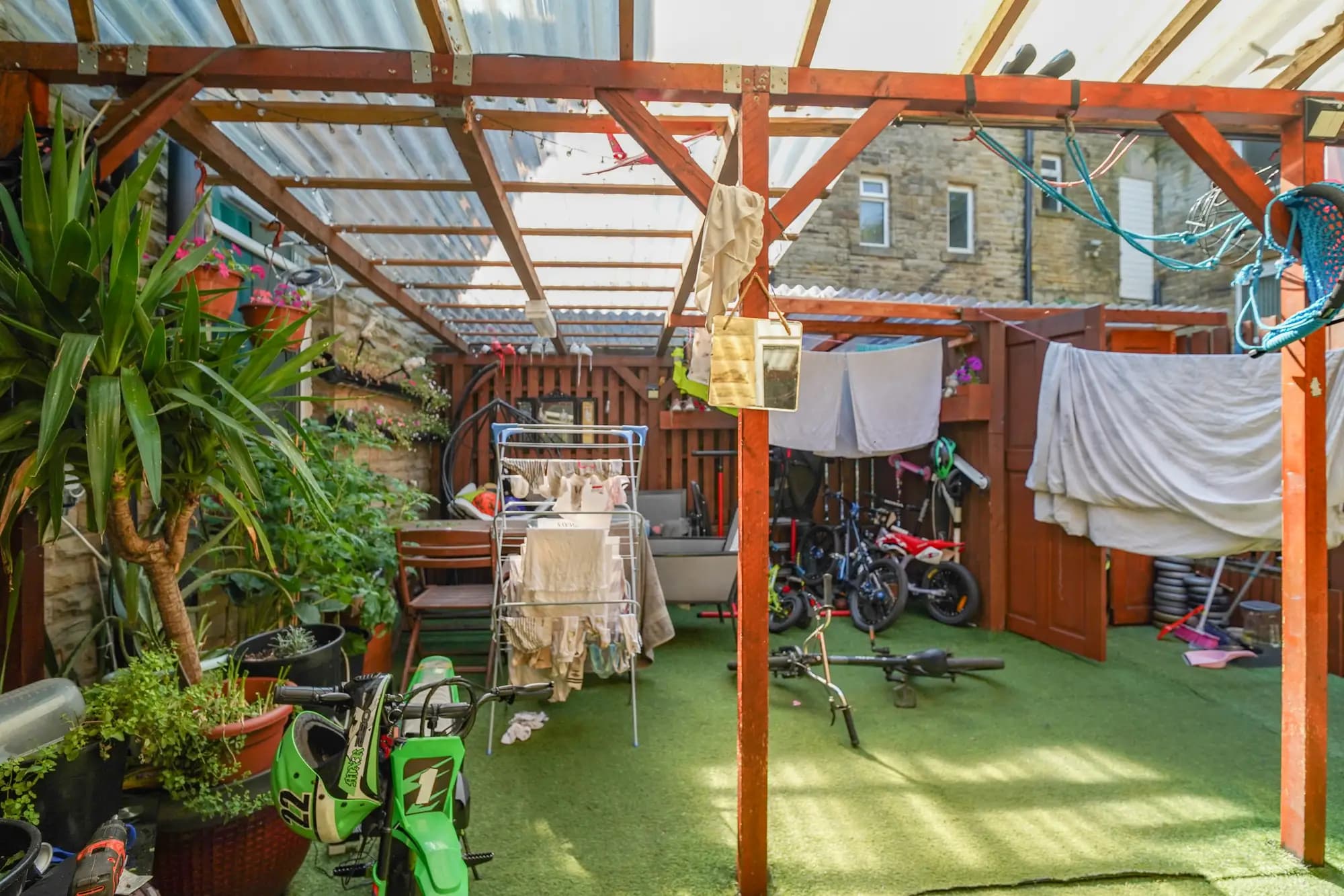 property photo 20 of 22