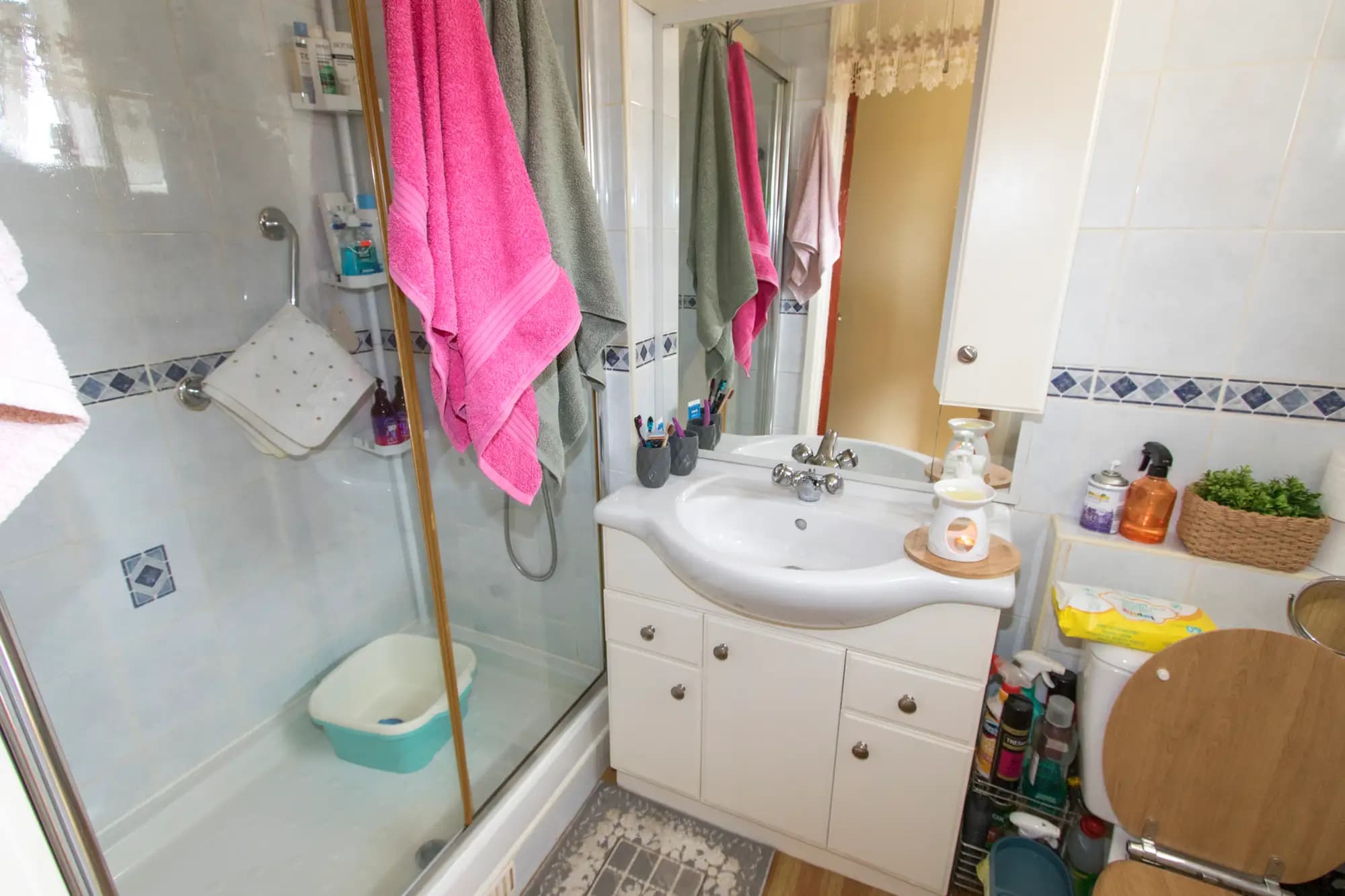 property photo 8 of 13
