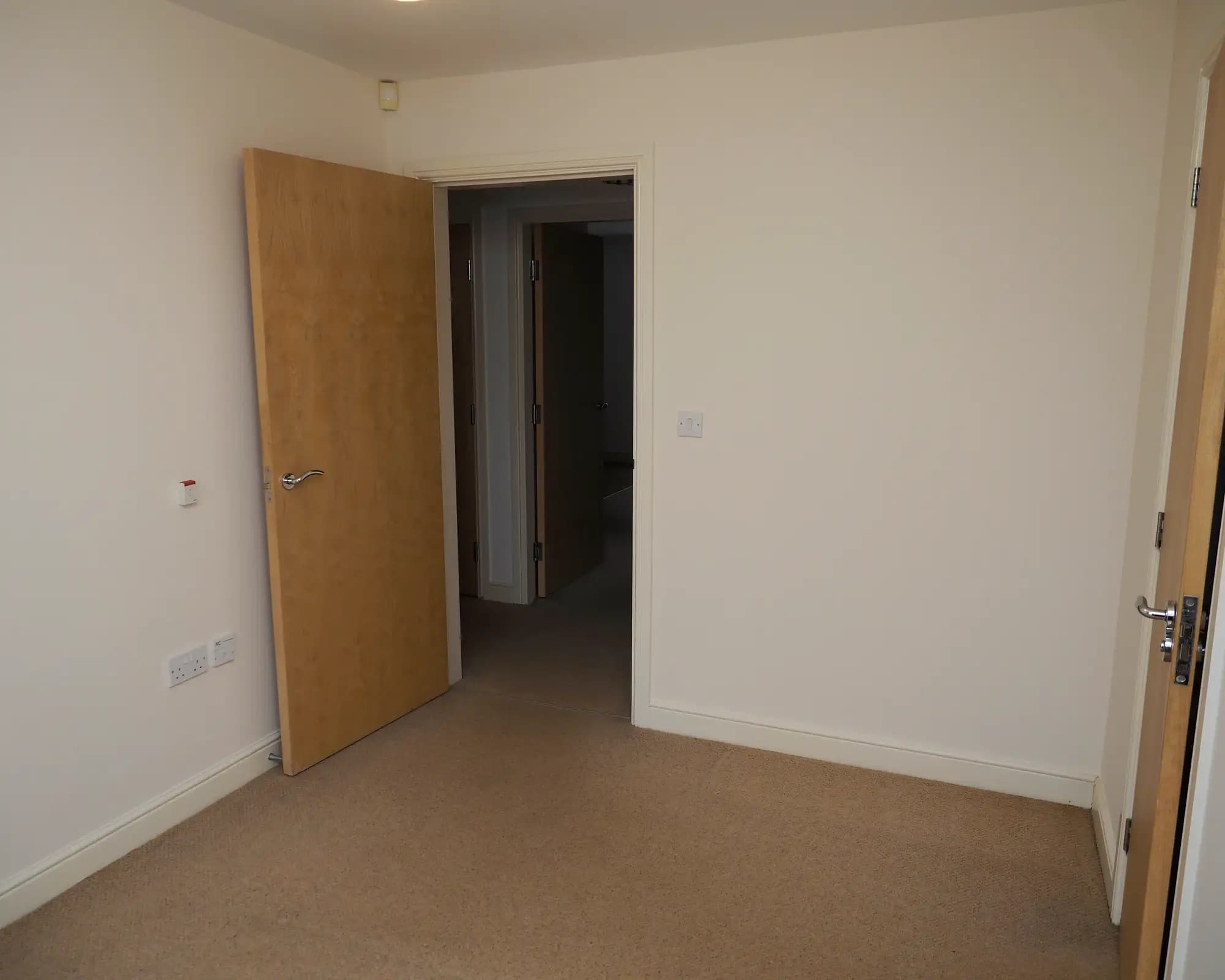 property photo 15 of 22