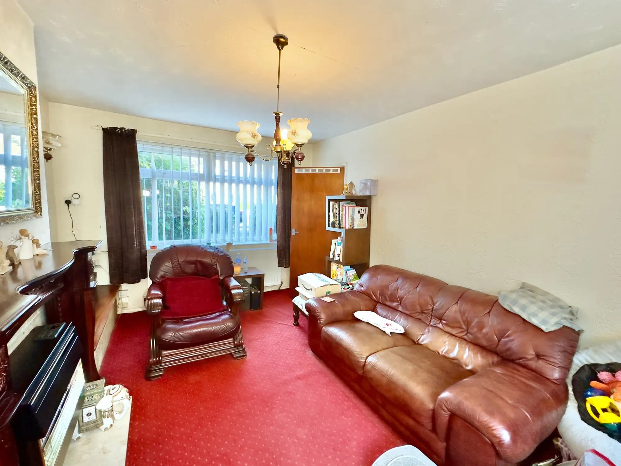property photo 3 of 25