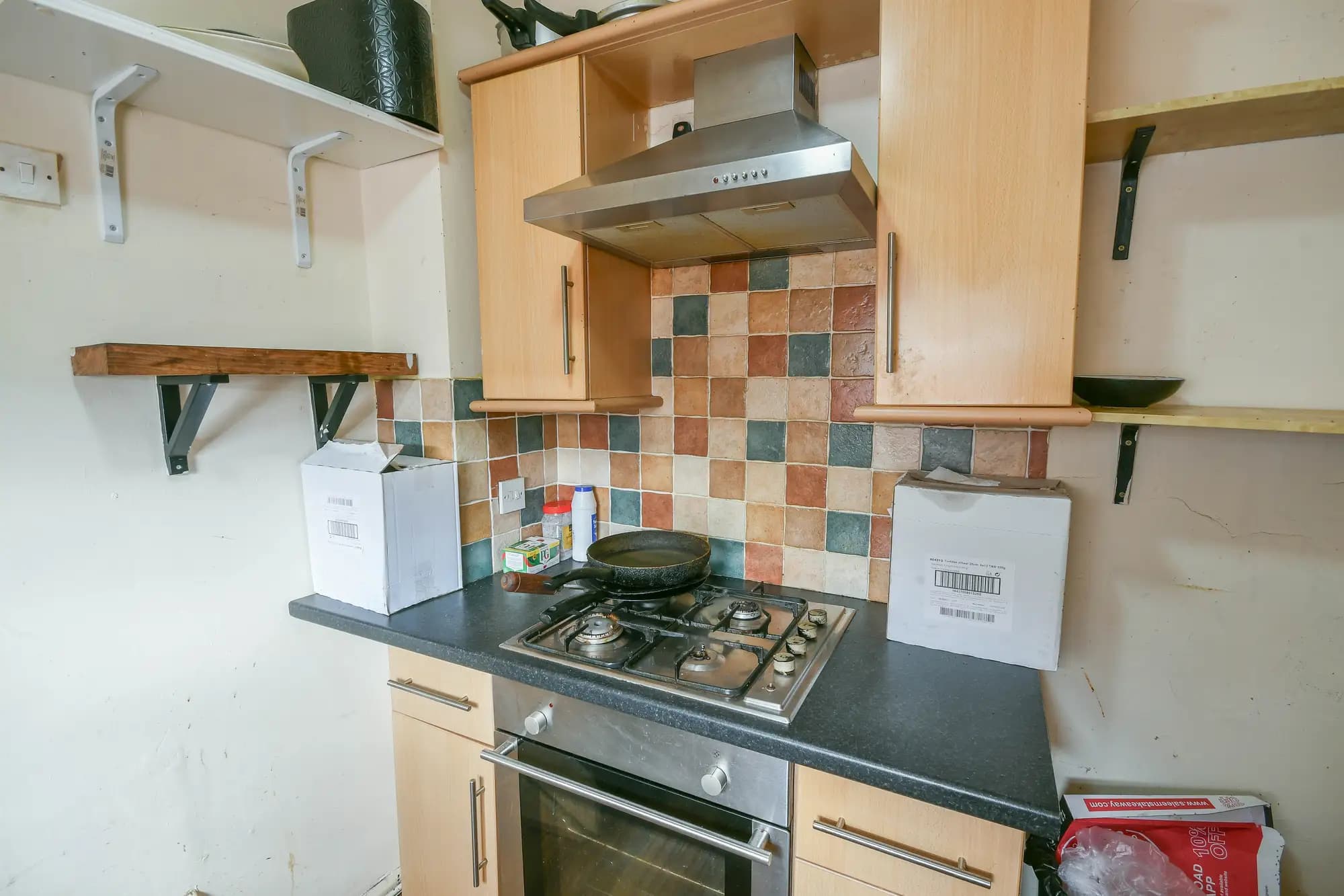 property photo 8 of 23