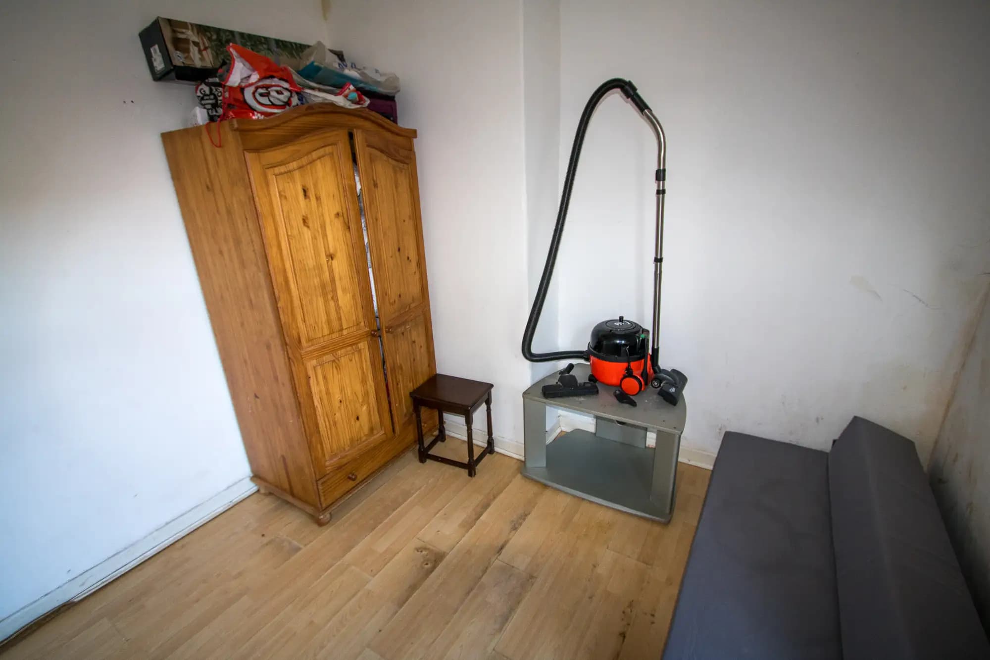 property photo 10 of 15