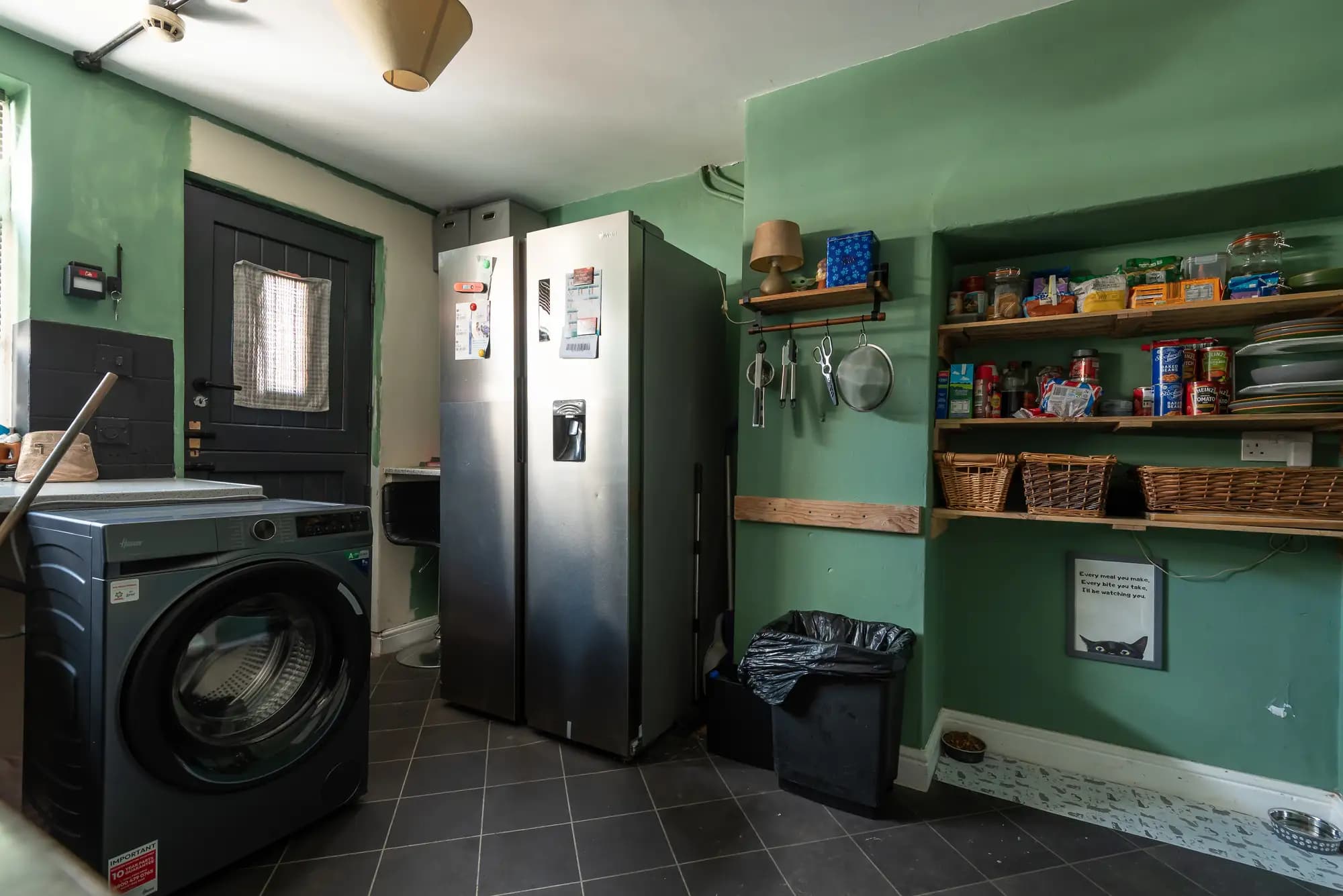 property photo 5 of 25