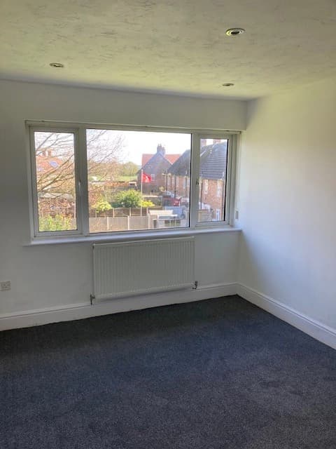 property photo 16 of 32