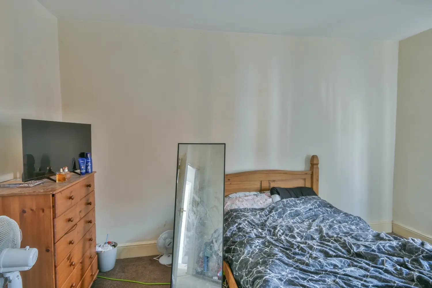 property photo 12 of 23