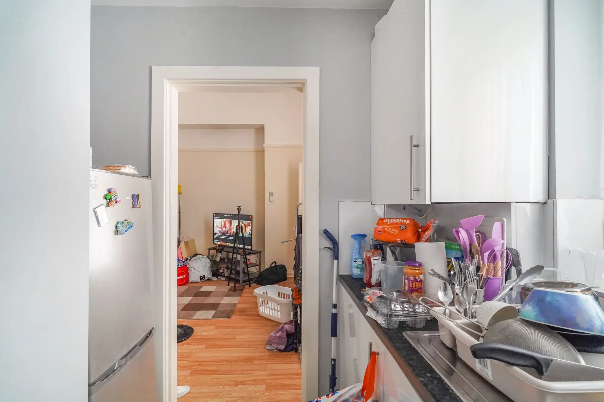 property photo 6 of 15
