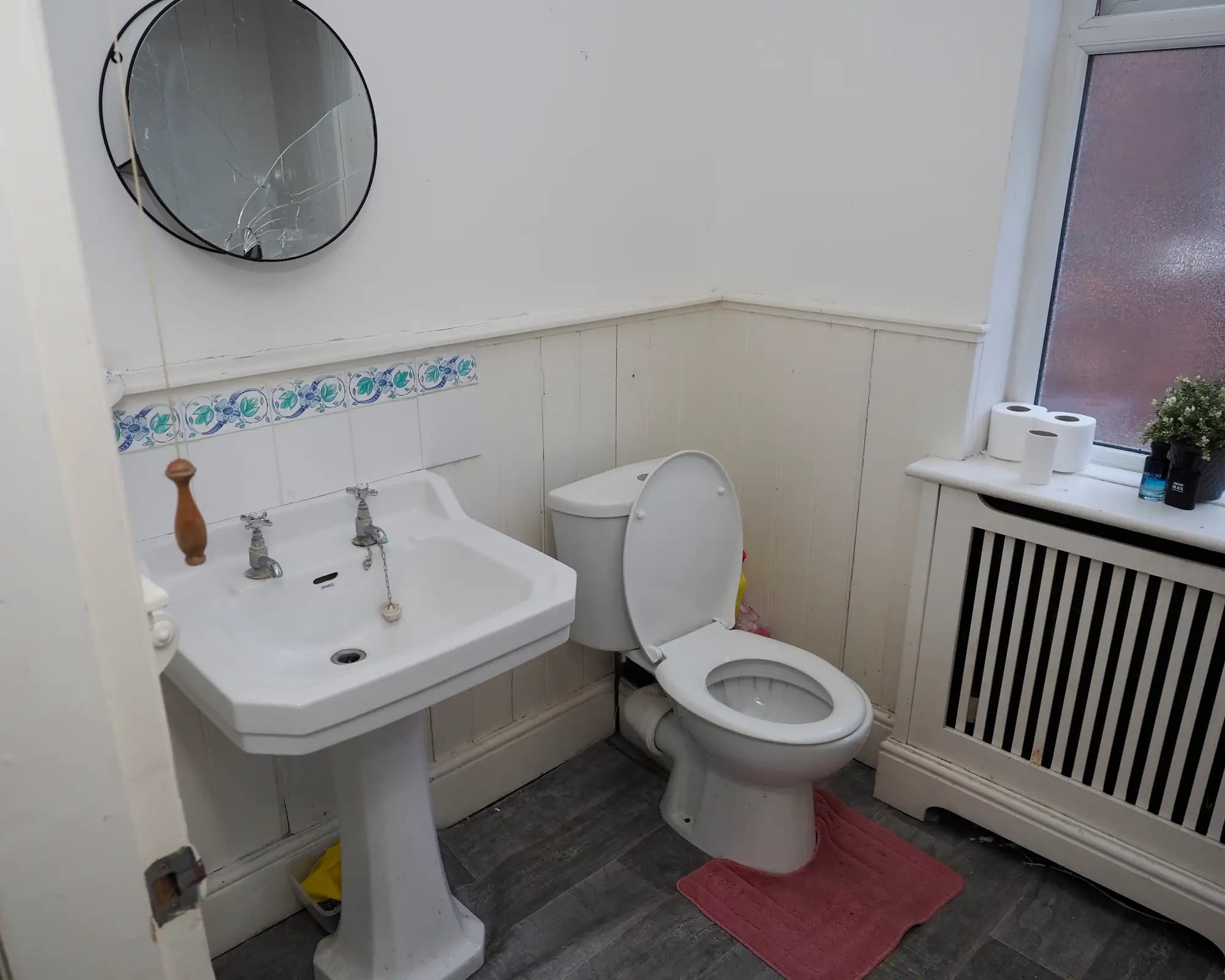property photo 10 of 23