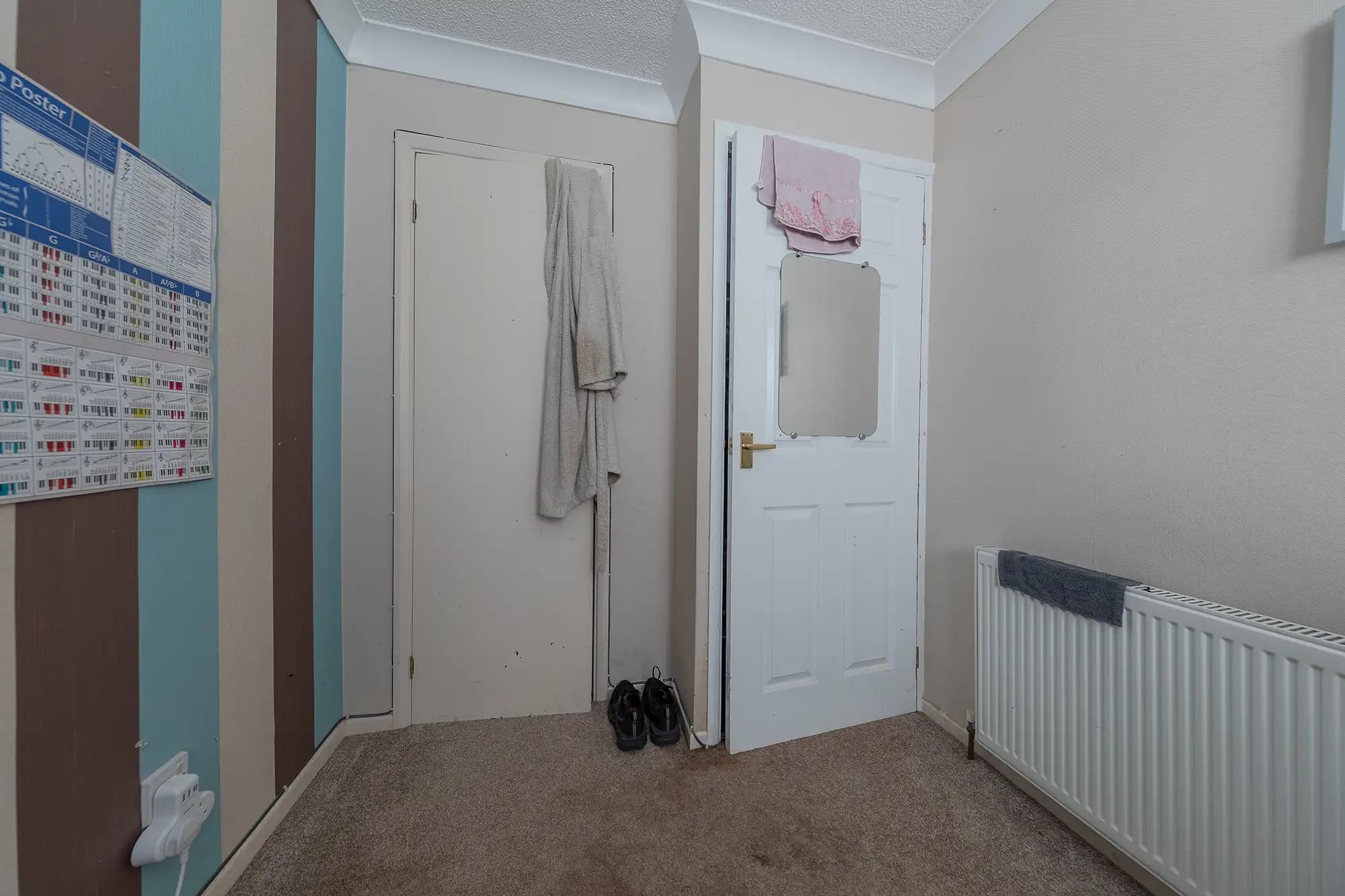 property photo 21 of 25