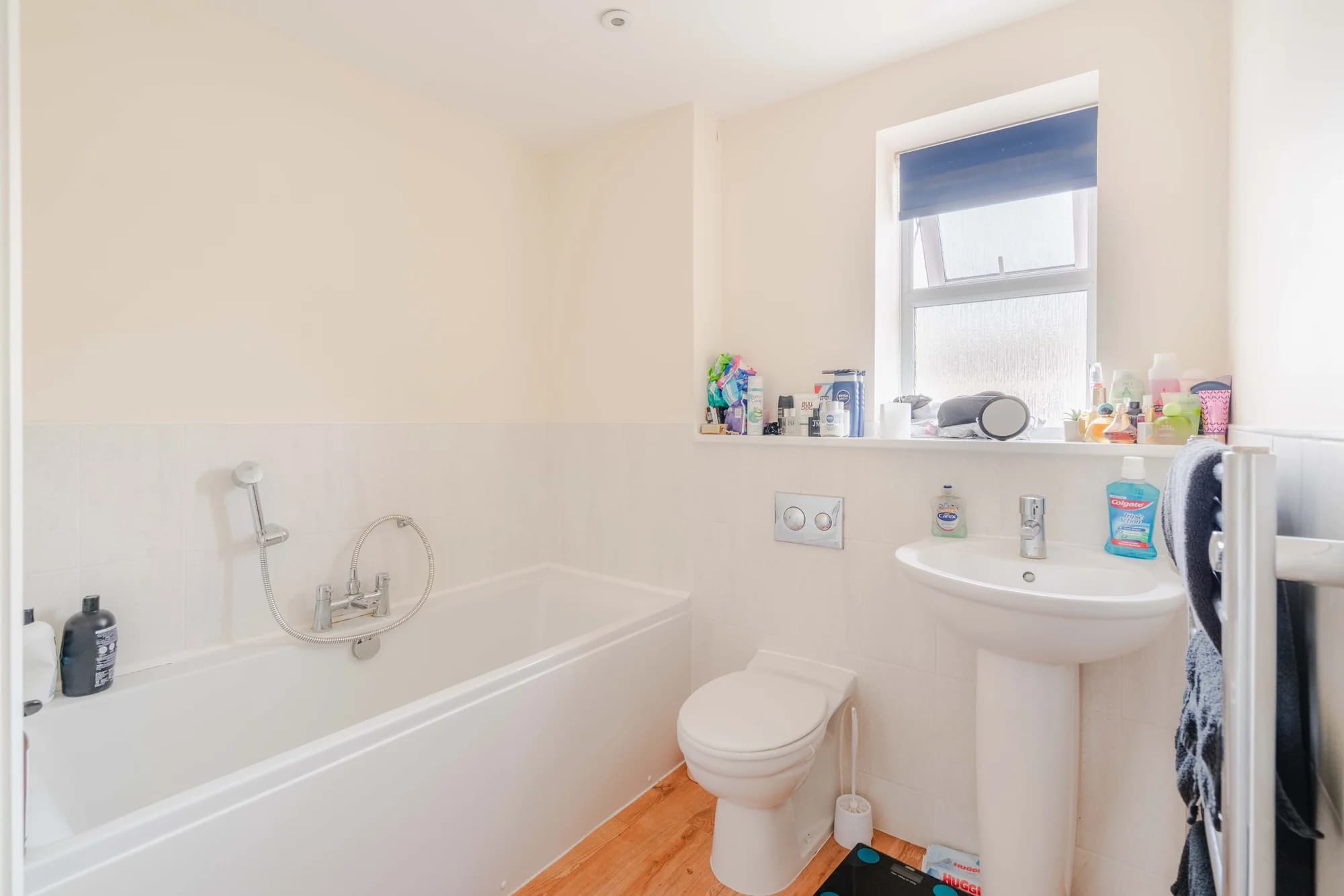 property photo 6 of 13