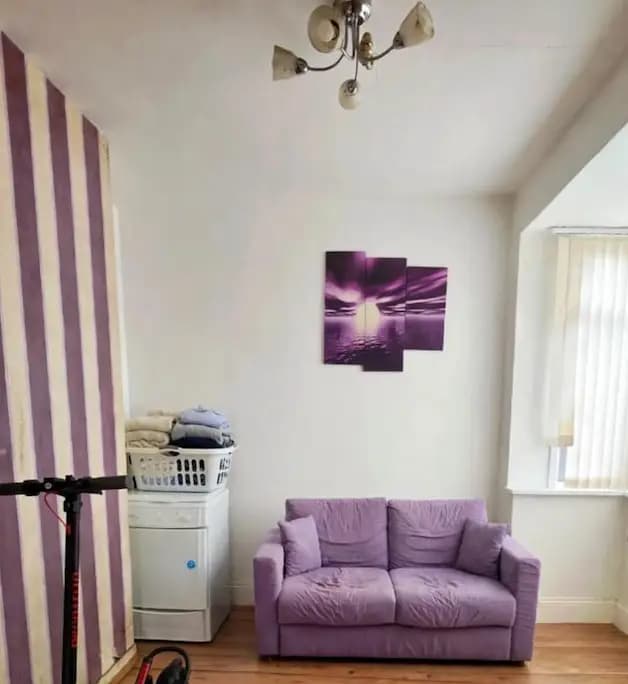 property photo 11 of 17