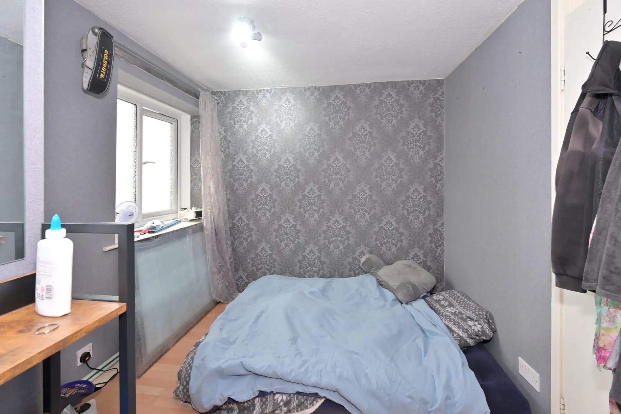 property photo 10 of 12
