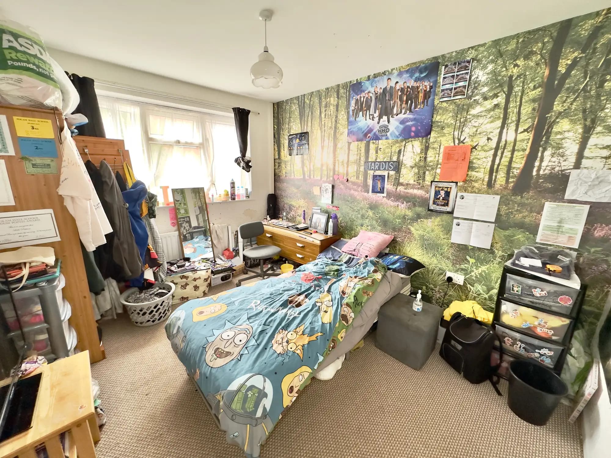 property photo 13 of 30