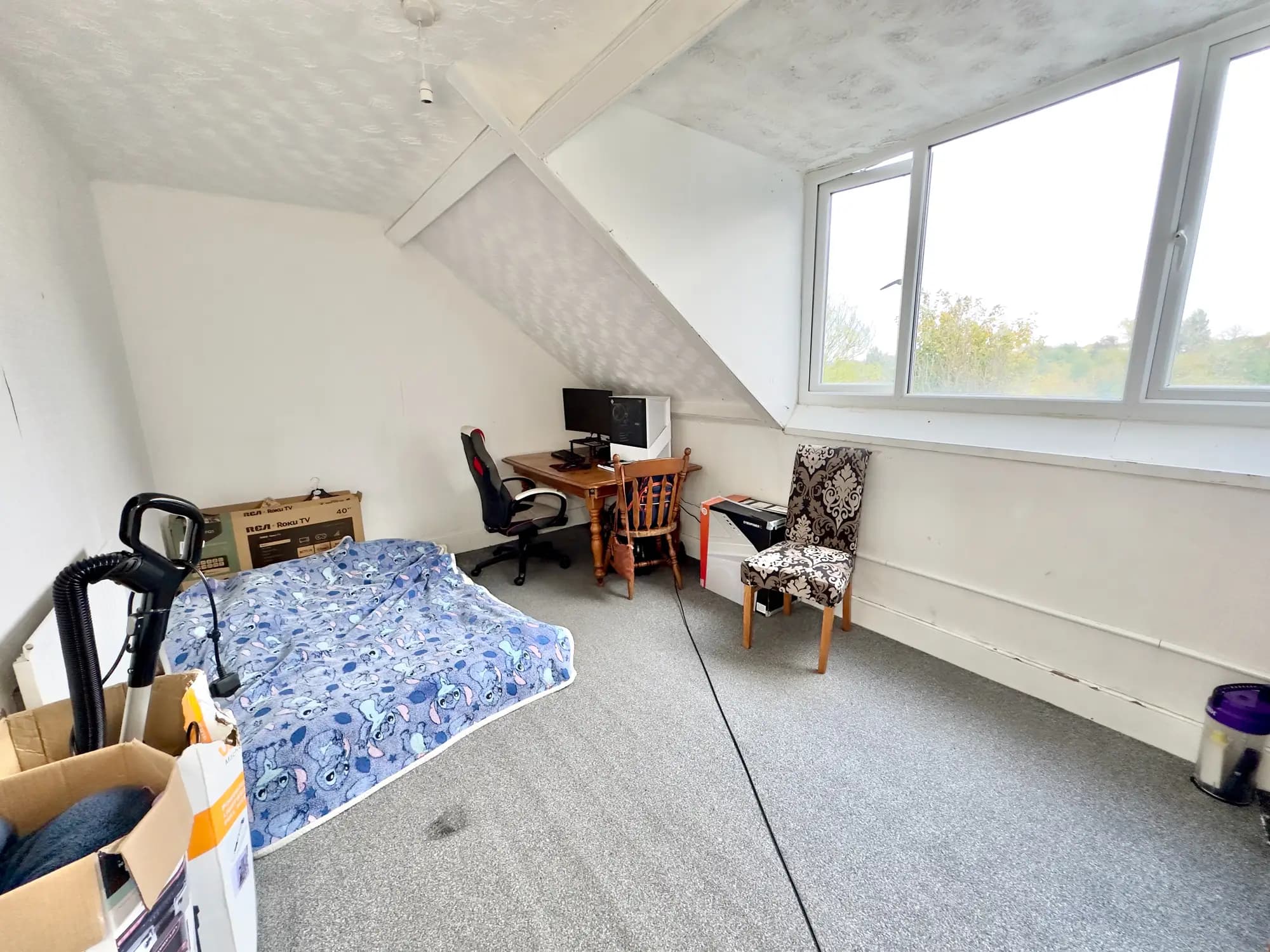 property photo 10 of 30