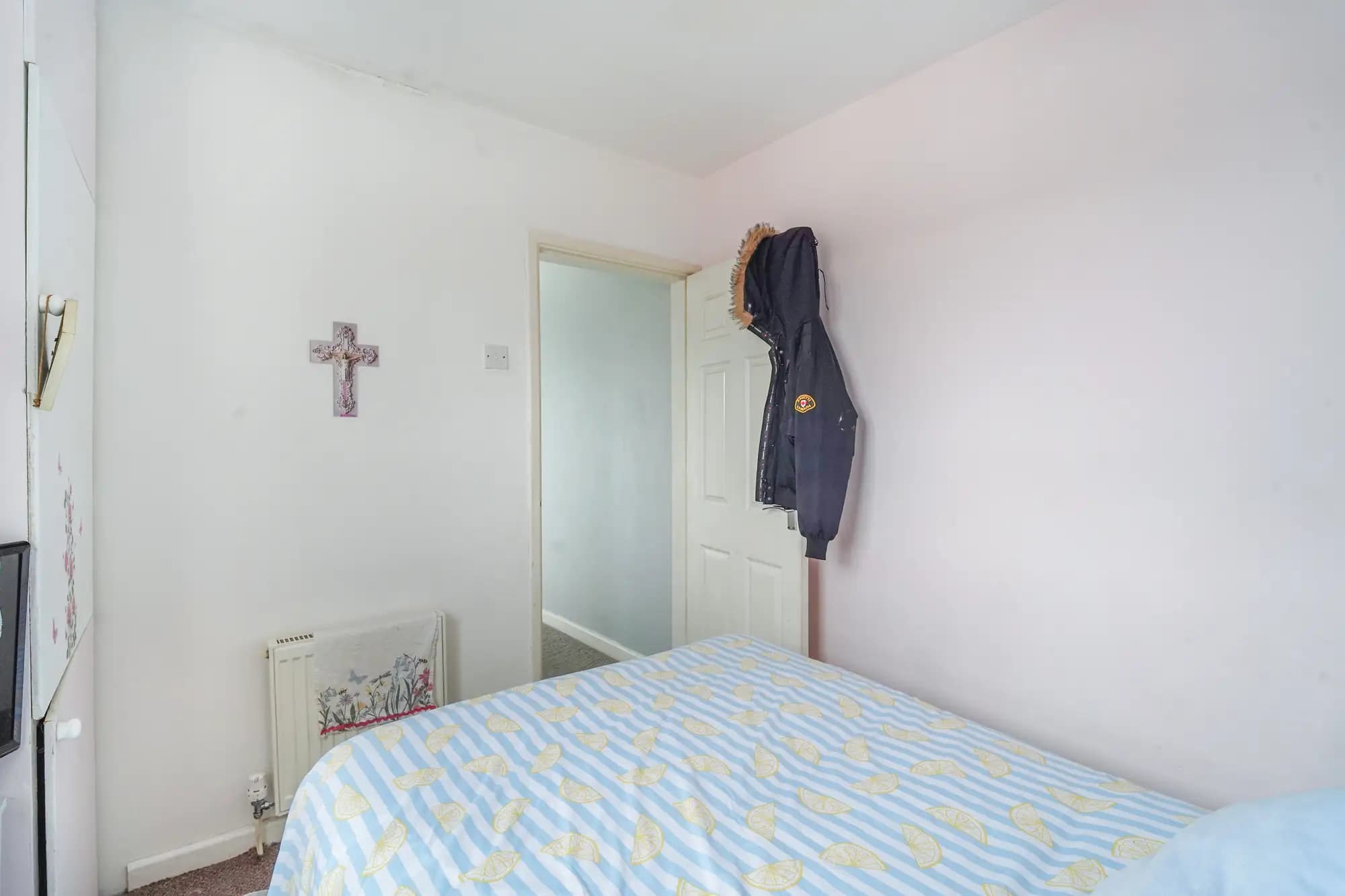 property photo 14 of 21