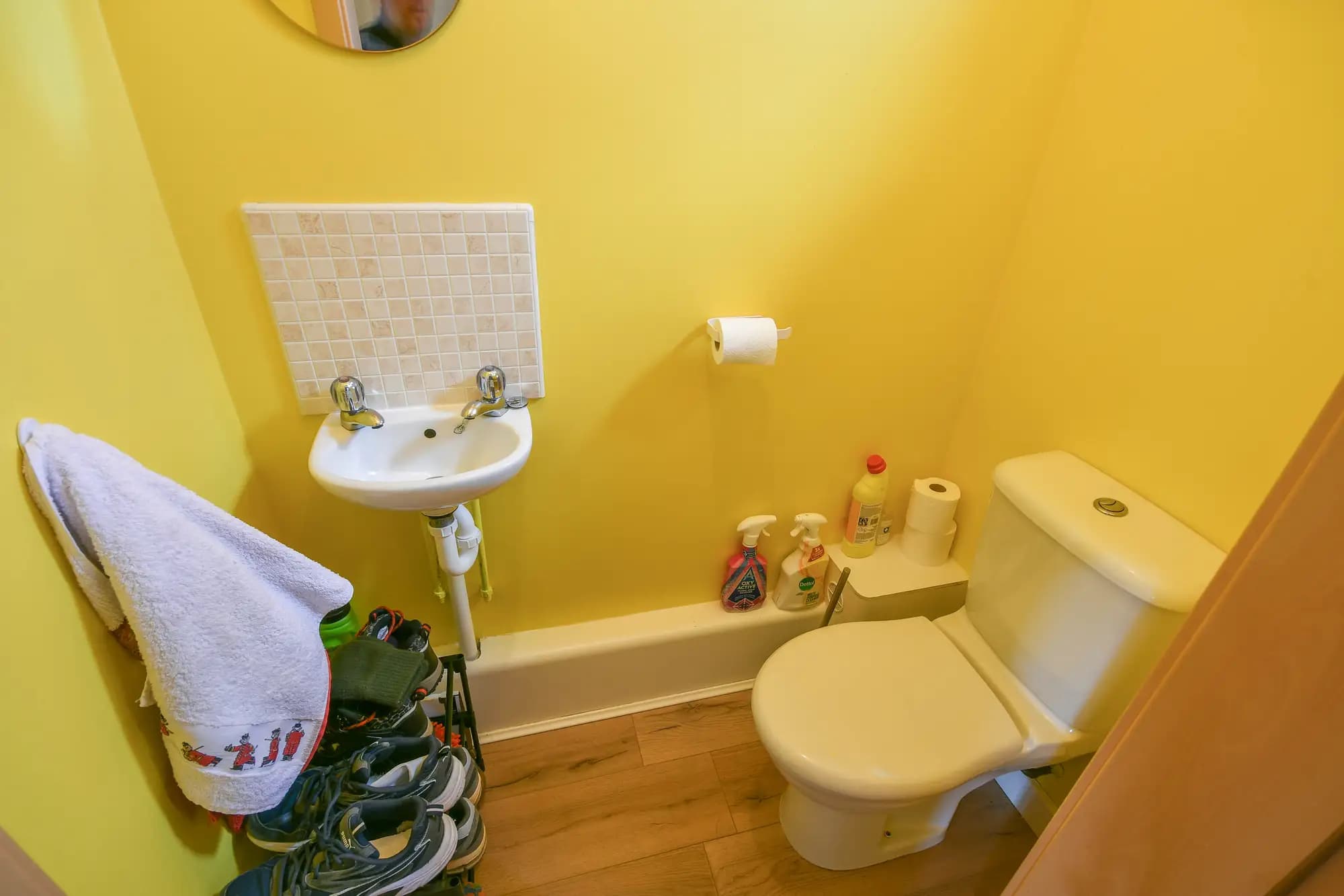 property photo 9 of 16