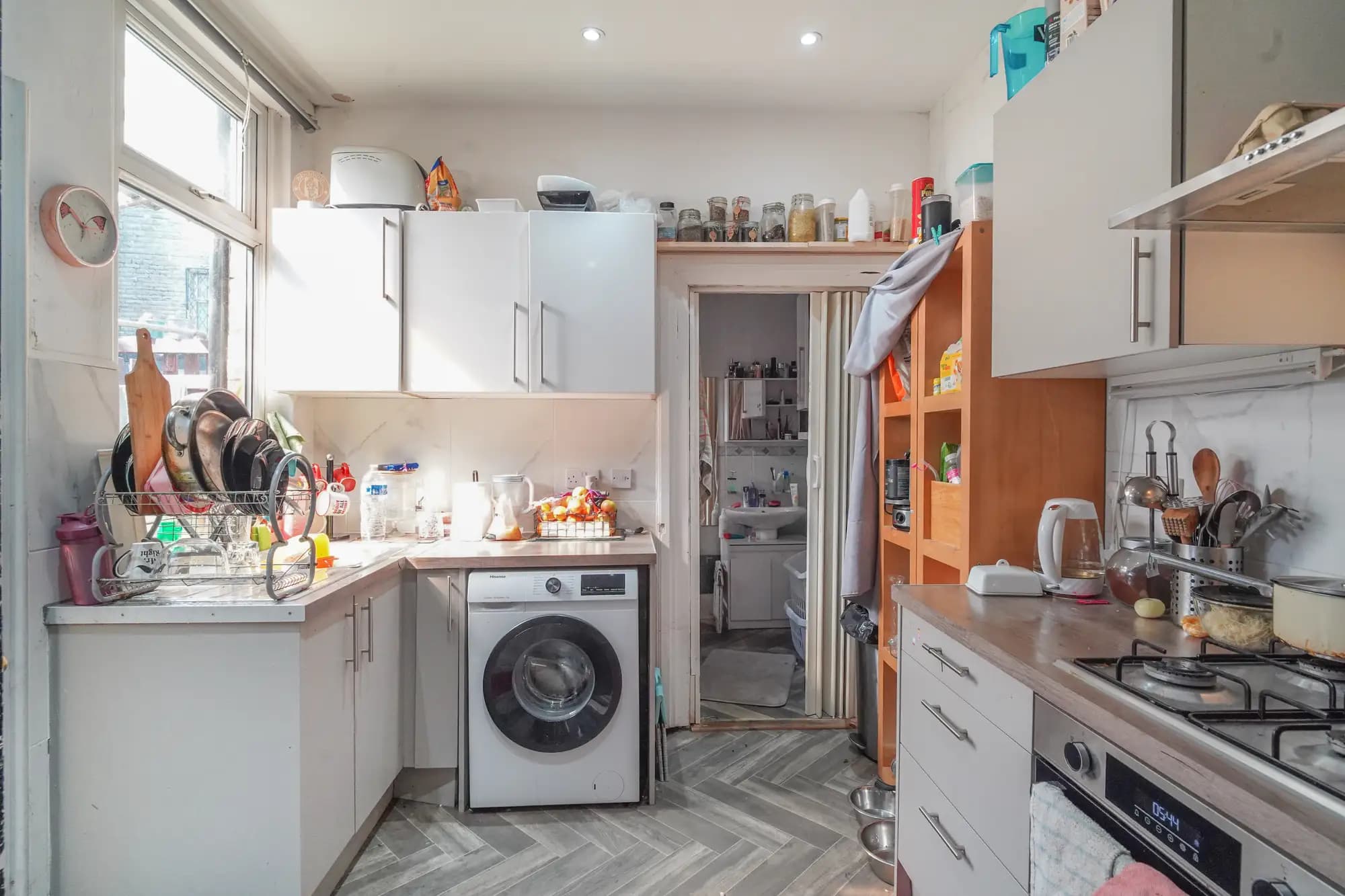 property photo 6 of 22