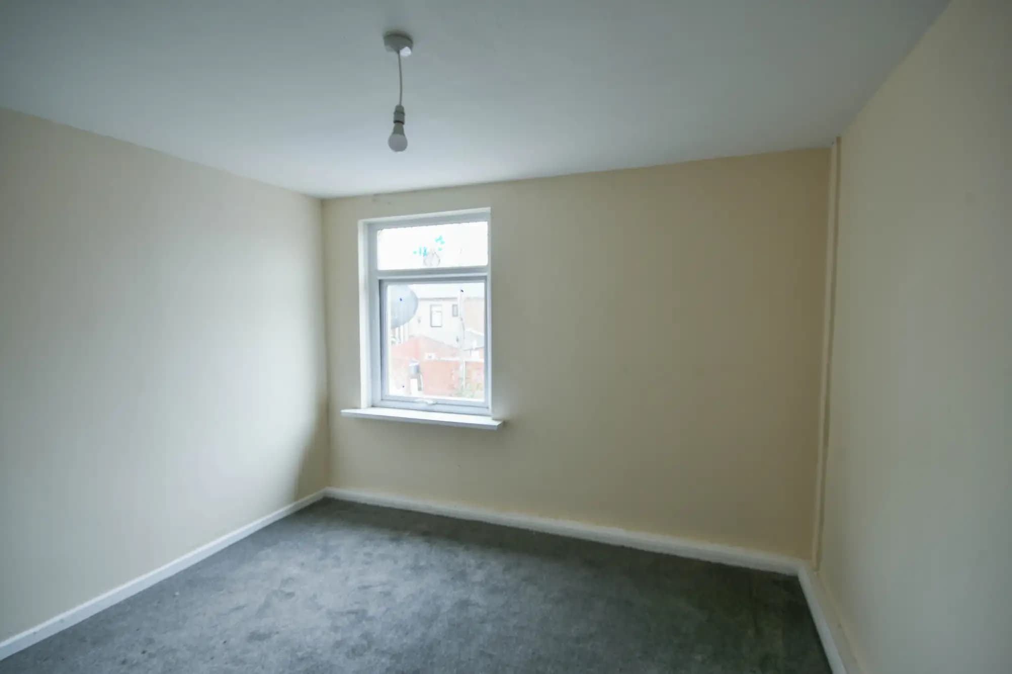 property photo 14 of 20