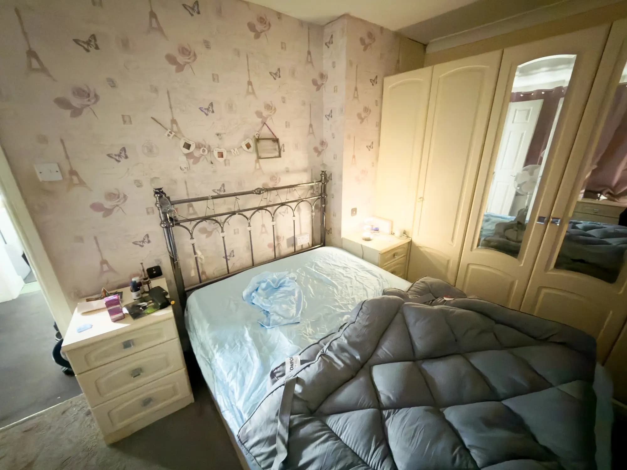 property photo 11 of 18