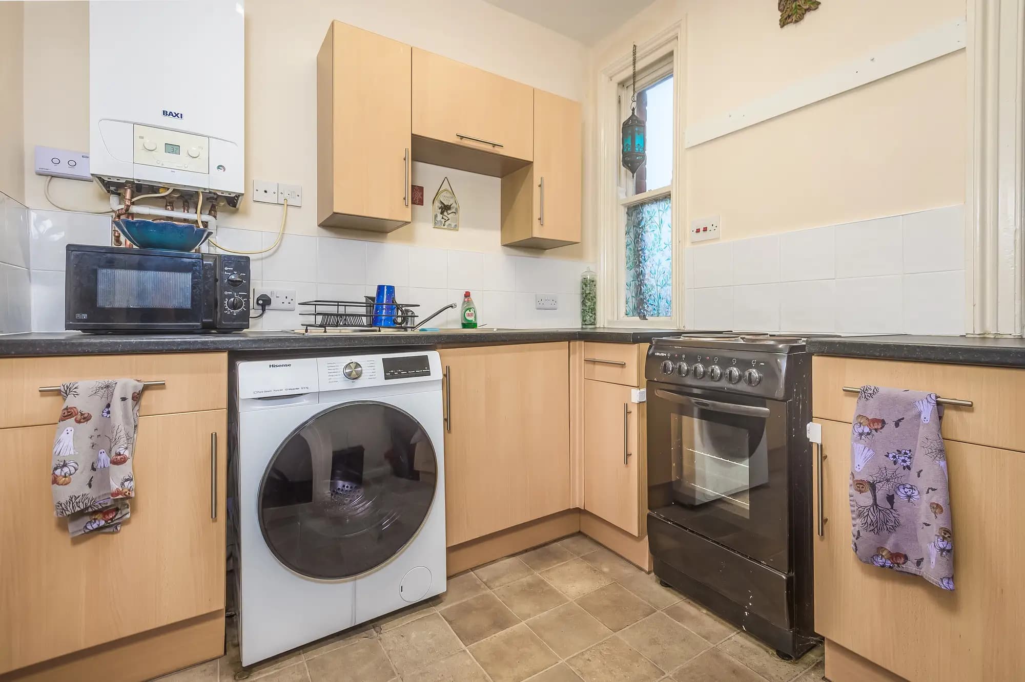 property photo 4 of 13