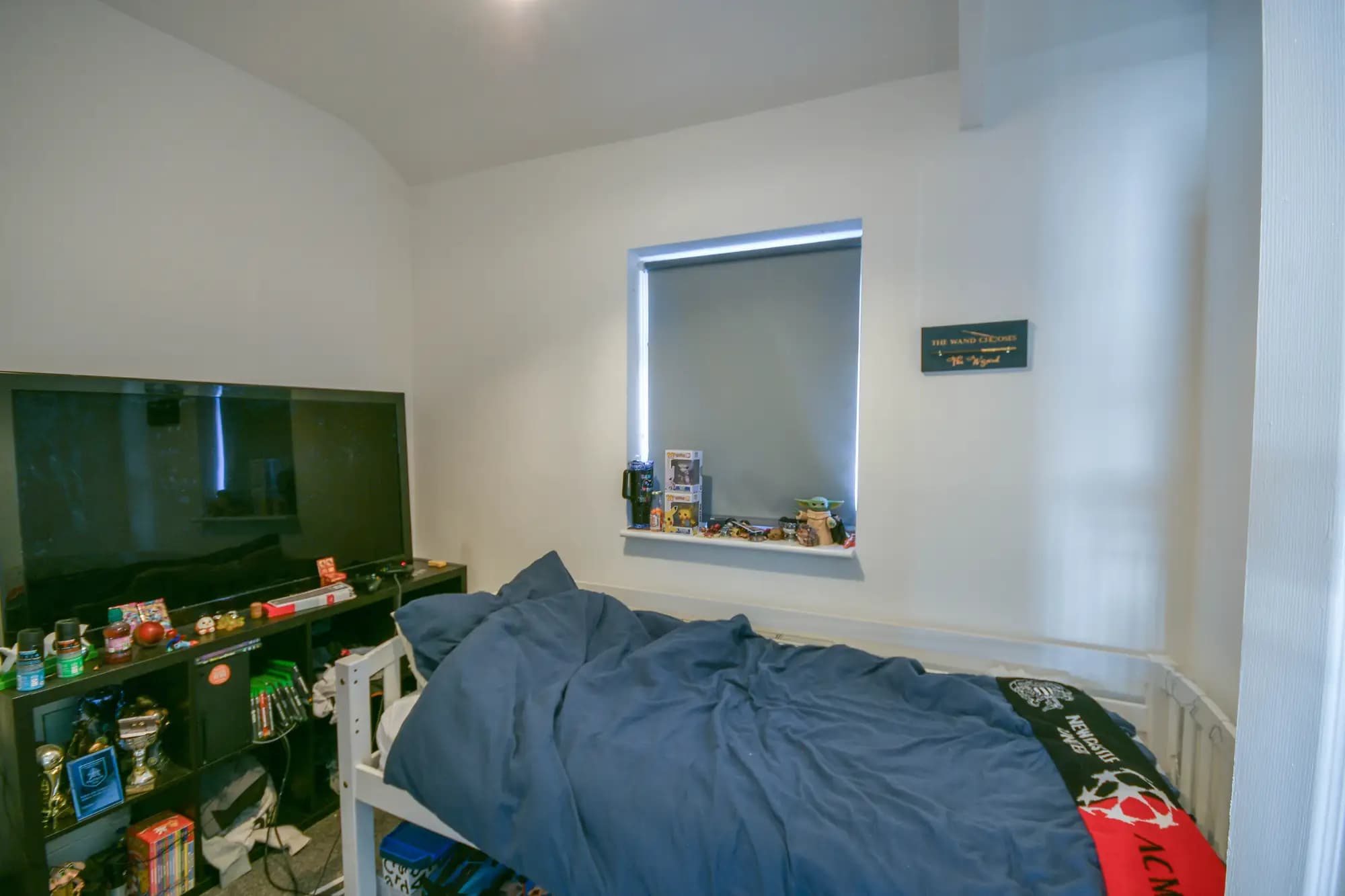 property photo 11 of 15