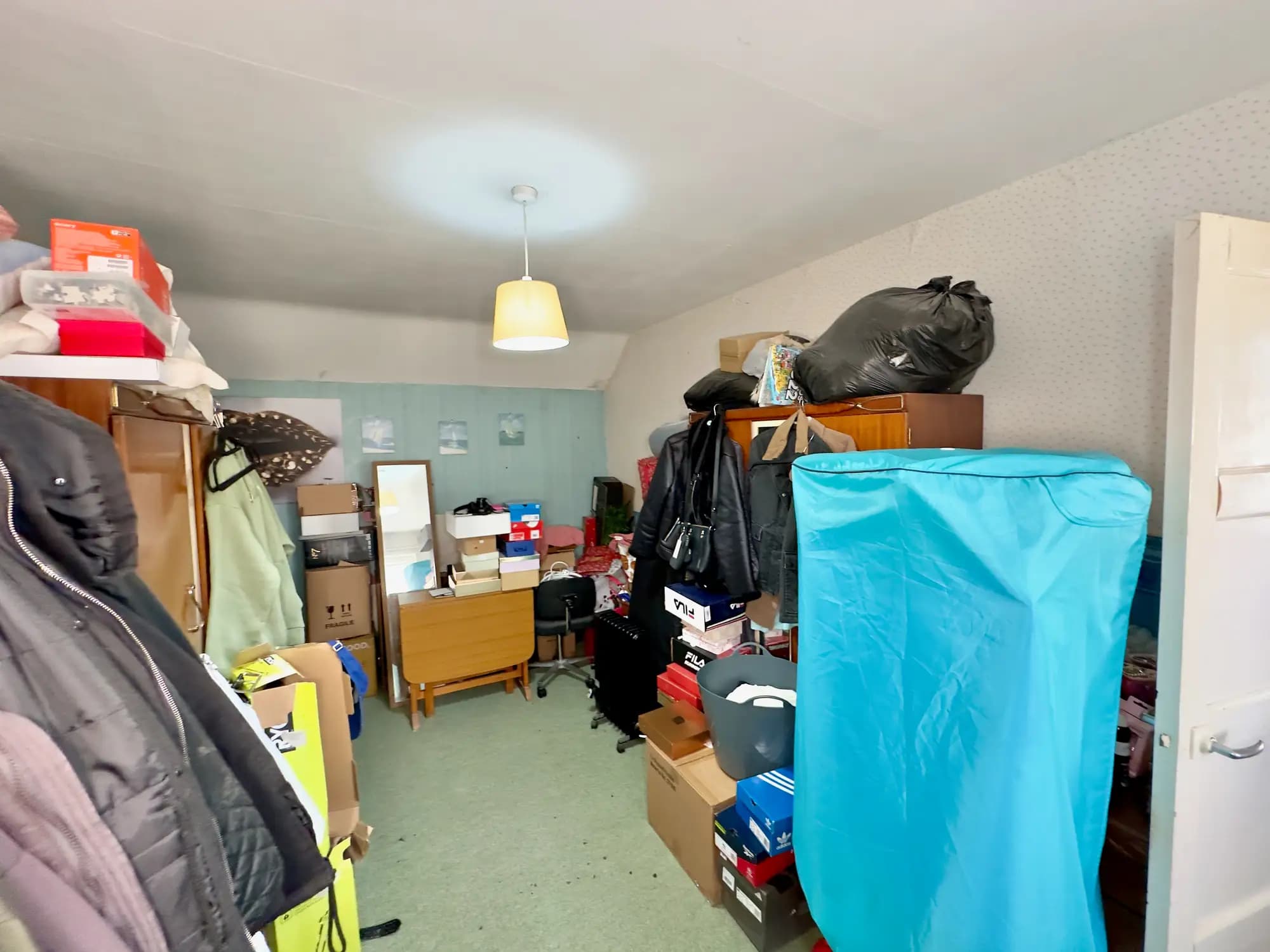 property photo 13 of 25