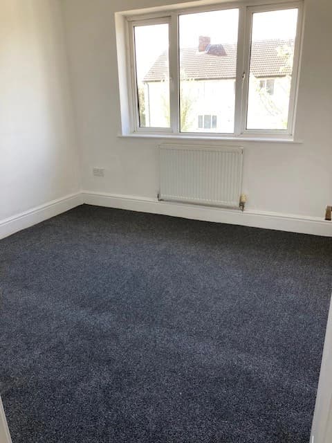 property photo 14 of 32