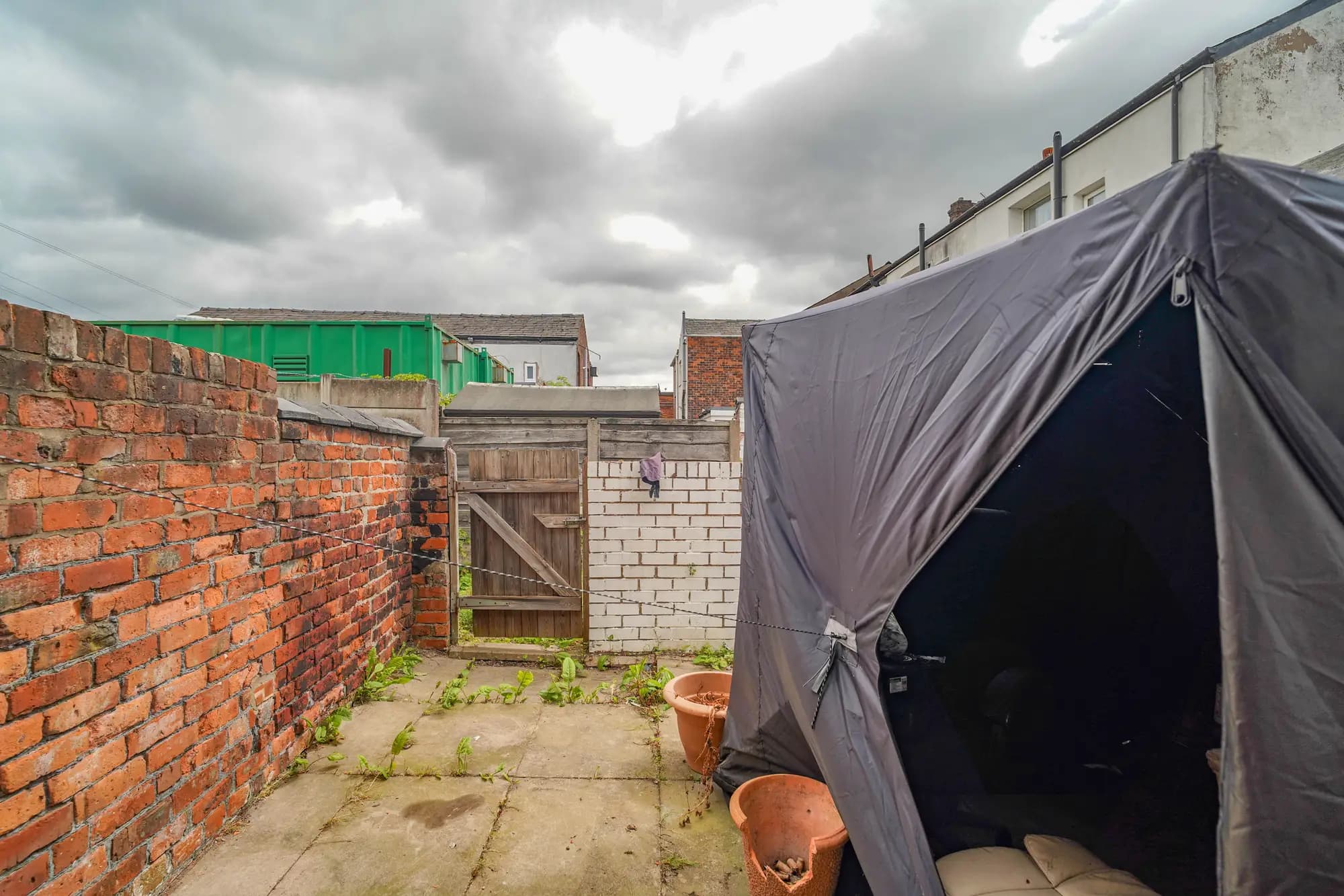 property photo 13 of 15