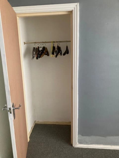 property photo 13 of 19