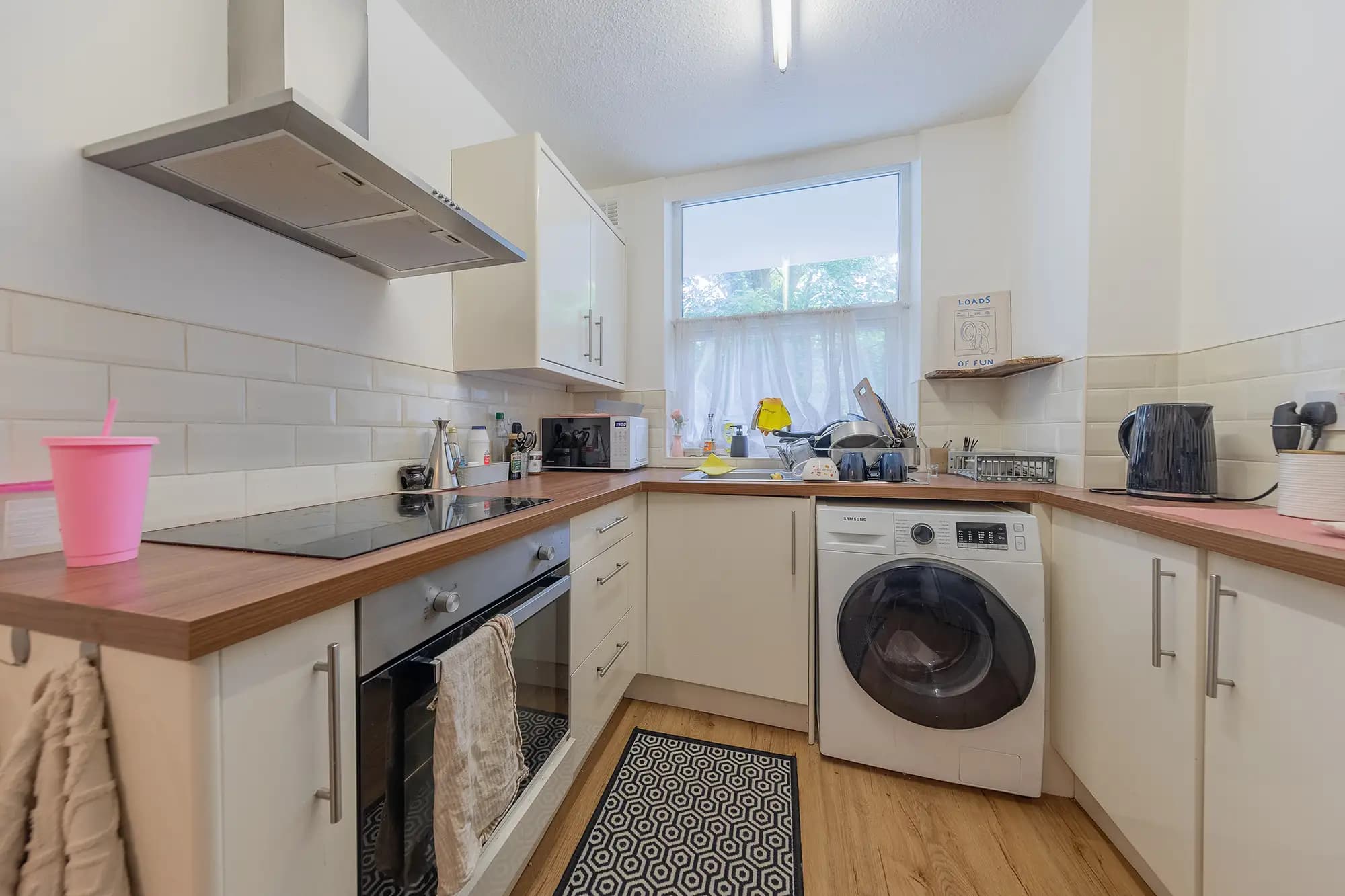 property photo 5 of 18